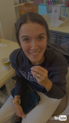 「Surprising Family and Friends After Returning to Italy || ViralHog」