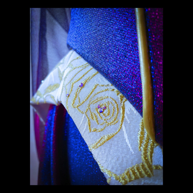 眠れる森の美女のオーロラ姫を再現した仮装ドレスがすごい