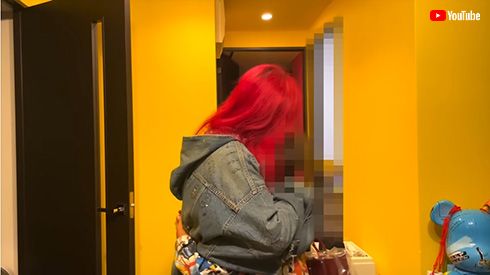 9歳息子をハグする仲里依紗