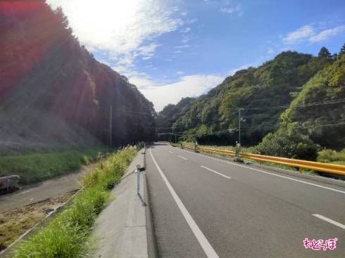 すぐに2車線に。これは新道？