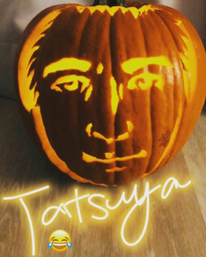 元夫・山口達也の顔をかぼちゃにほった高沢悠子