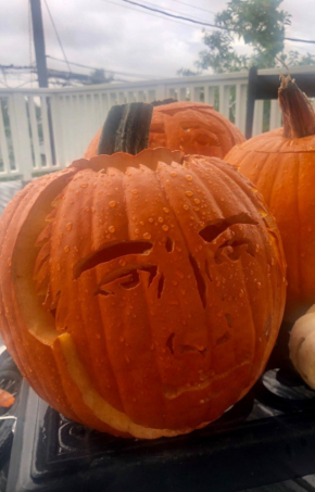 元夫・山口達也の顔をかぼちゃにほった高沢悠子