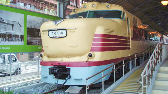 キハ81形気動車（2006年撮影）