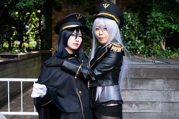 「その着せ替え人形は恋をする」ブラックロベリアとブラックリリィ