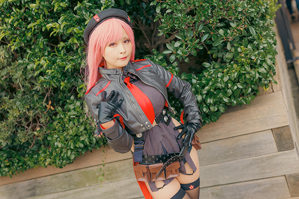 「勝利の女神：NIKKE」ラピ