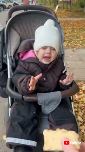 「A Girl Wakes to Protect Her Treasure || ViralHog」