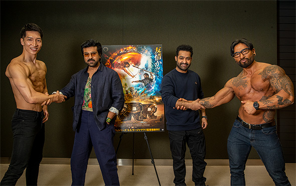 「ＲＲＲ」とマッチョを応援するねとらぼ