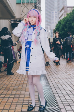 星月いぶ「ホロライブ」湊あくあ