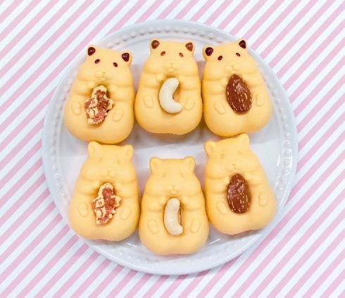 ハムスターモナカカプセルトイ