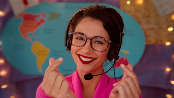 「モダンラブ・東京〜さまざまな愛の形〜」ナオミ・スコット