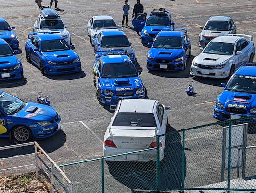 スバル インプレッサ WRX 三菱 ランエボ 囲み ネタ