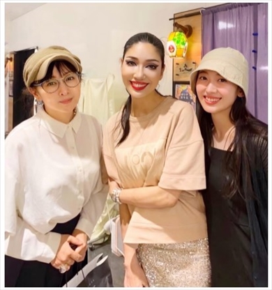 斉藤由貴と水島凛の親子ショット