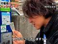 「理解が追いつかない」「めっちゃ笑った」　自販機に飲み物を“納品”する逆再生の動画が違和感なさすぎてすごい