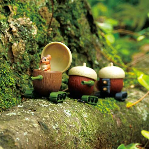 どんぐりタンク フィギュア 動物 戦車 武装