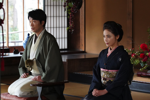 「Snow Man」目黒蓮と今田美桜の映画「わたしの幸せな結婚」高橋努ら8人のキャスト解禁