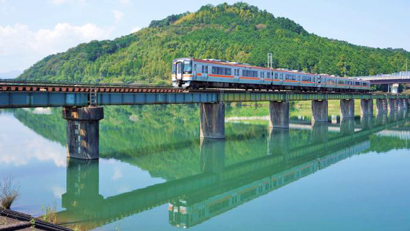 キハ75系気動車・快速「みえ」、紀勢本線・徳和〜多気間