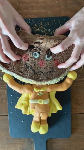 カレーパンマン