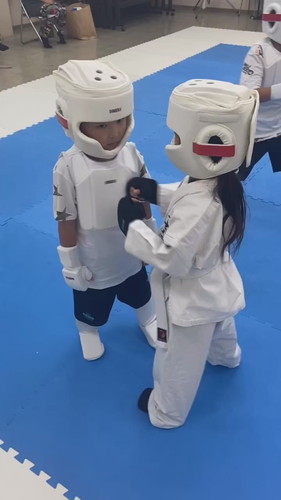 女の子は攻撃しないハヤトくん