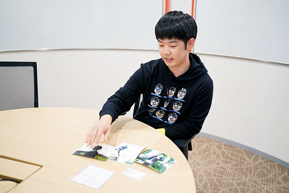 電車の中吊り広告で彼女を募集した奈良原さん