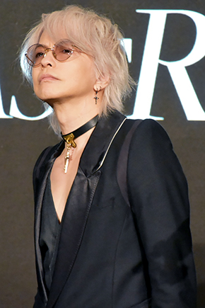 「THE LAST ROCKSTARS」HYDE