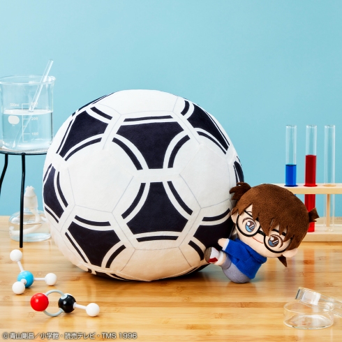 コナン飛びつき！もちもちボールクッション