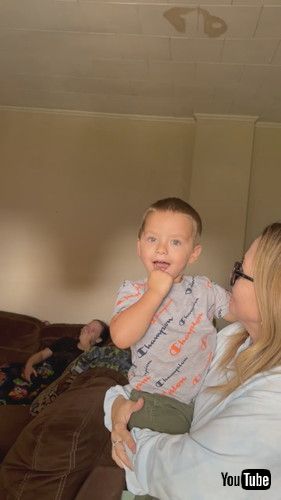 「Grandson Surprised by Grandma's Twin || ViralHog」