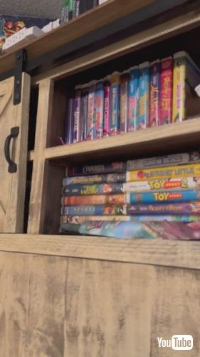 「Kid Mistake VHS Tapes for Books || ViralHog」