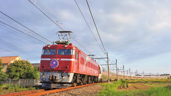 EF81形電気機関車＋E26系客車・団体臨時列車「カシオペア紀行」、東北本線・栗橋〜古河間