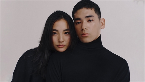 UTAと内田伽羅の兄妹初共演ショット