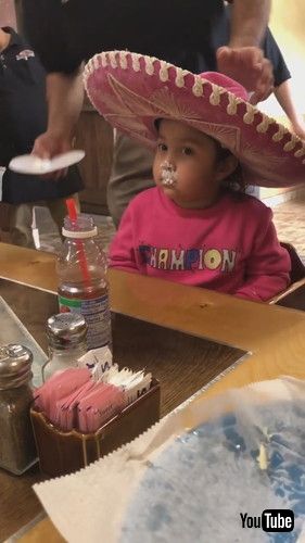 「Little Girl Has Hilarious Reaction Towards Her Birthday Celebration - 1377768」