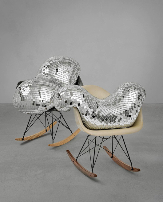 ぐにゃっとしたミラーボール