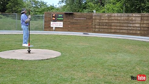 走り始めたテザーカー