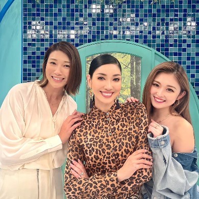 アンミカと狩野舞子とゆうちゃみの3ショット