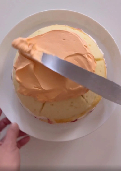 チェンソーマン・ポチタを再現したケーキがかわいい