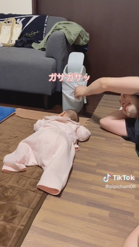 「パパに遊ばれる娘」