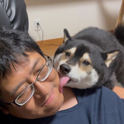 父なめてるワンコ