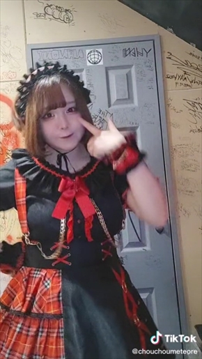 太り過ぎで脱退した「ChouChou Meteore」のりるさろめ