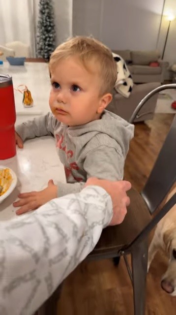 うとうと赤ちゃん