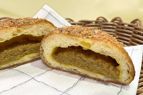 ココイチのカレーパン屋が名古屋地下街にオープン　開発に1年以上かけた20種類以上のカレーパンが登場