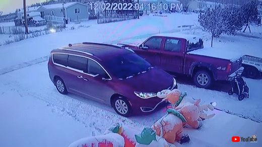 ドリフト スピンターン カナダ クルマ 雪道