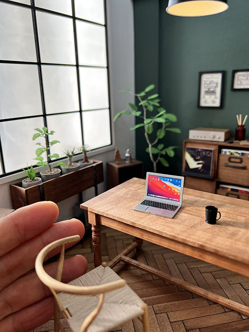 「#1枚で本物に見えたらRT」とのハッシュタグで投稿されたミニチュアの写真が、リツイートせざるを得ないクオリティー