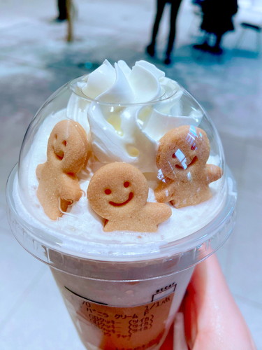 「ジンジャーブレッドクッキー」