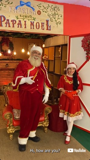 少年を見つけたサンタ