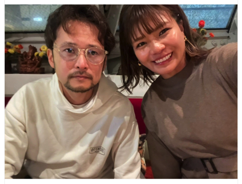 恋愛バラエティー番組「あいのり」桃とクロが鉄平や聖二ら15人と忘年会