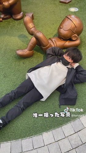 「リアクション娘。」