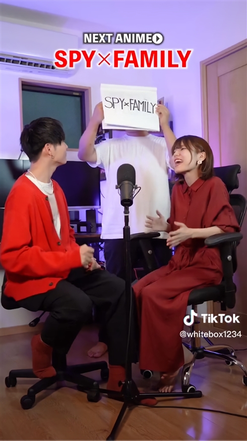 タイトルだけを見てアニソンを交互に披露する歌対決がすごい　「歌うますぎ」「めっちゃおもろい」