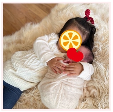 高橋真麻の長女と長男の姉弟ショット