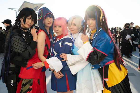 「KAMITSUBAKI STUDIO」V.W.P衣装併せ