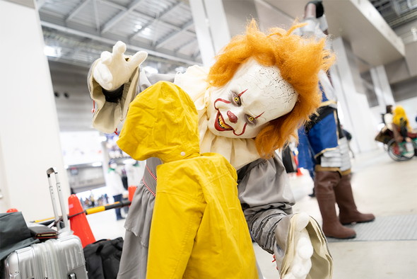 もつの「IT」ペニーワイズ