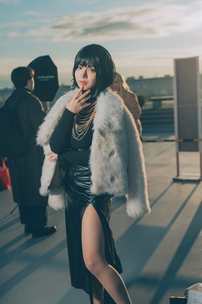 穂波あみの「ワンパンマン」フブキ